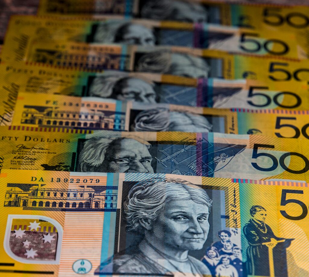 Close-up of Australian $50 banknotes. Tranche 2 compliance.
